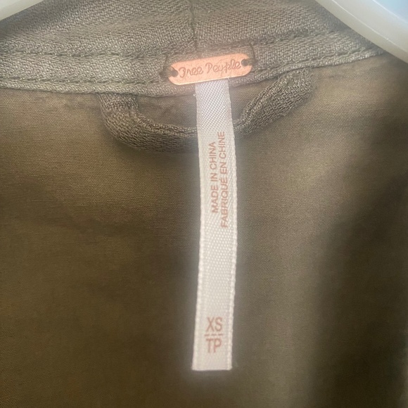 🖤 Free People Military-Inspired Green/Khaki Jacket 🖤 - Picture 4 of 8